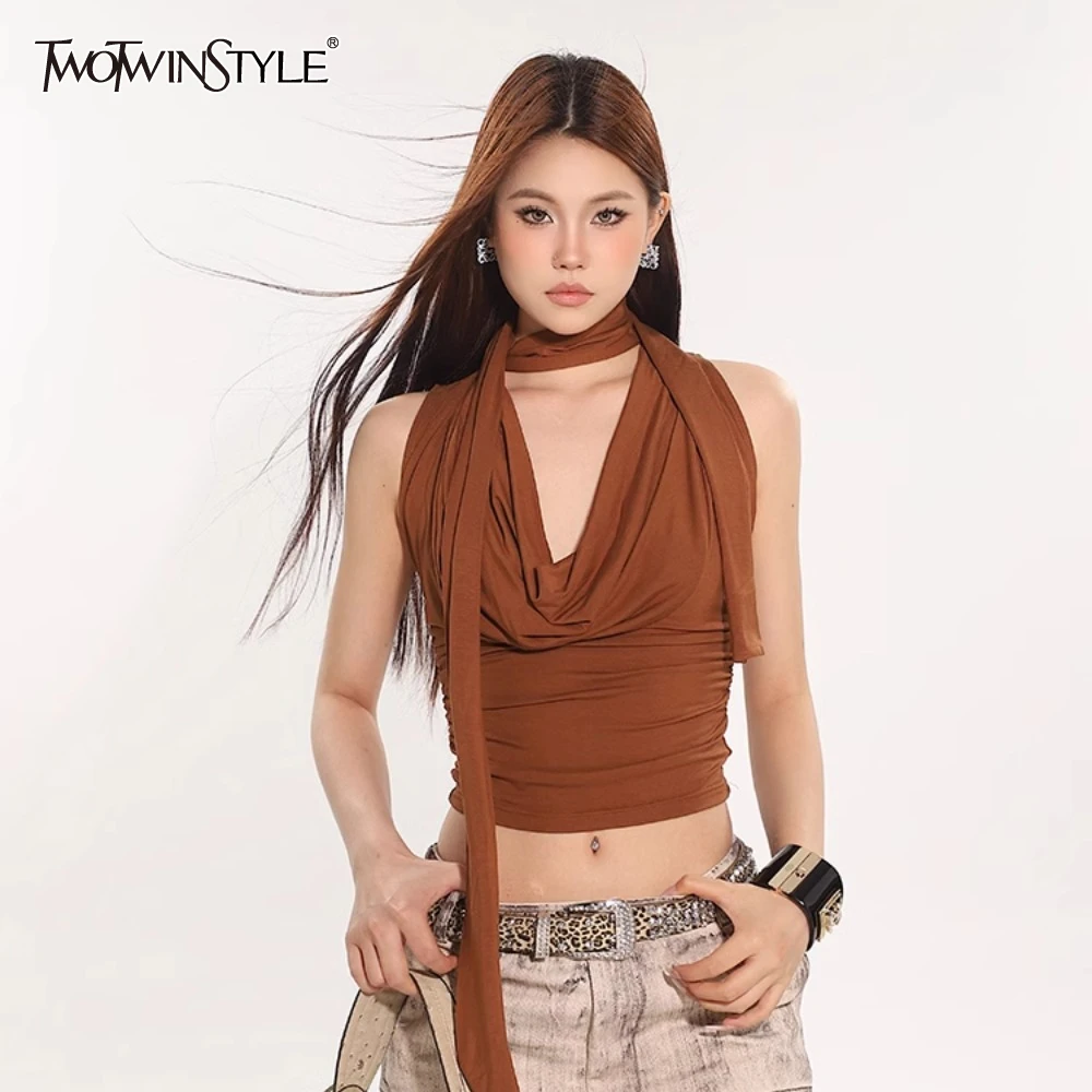 TWOTWINSTYLE Solid Slimming T Shirts for Women V Neck Sleeveless Tunic Minimalist Temperament T Shirt Female New