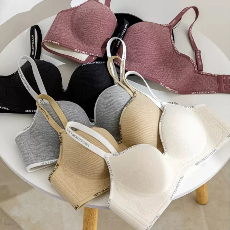 Bra Push Up Tanpa Kawat Ukuran A-C Bralette Tanpa Jahitan Tak Terlihat dengan Bantalan 3D Anti-Kendur Nyaman untuk Dada Kecil Pakaian Dalam Tanpa Jejak