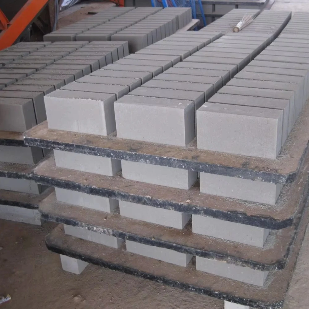 Customized PLC Controlled Interlocking Brick Machine QT4-24 Concrete Hollow Solid Block Machine Small Cement Brick Making Machin