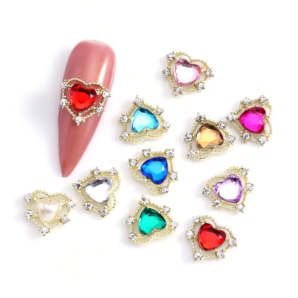 10 SZT./Worek Metalowe Ozdoby do Paznokci w Kształcie Serca Diamentowe Złote/Srebrne Stop Luksusowe Perły Czerwone/Niebieskie/Różowe/Przezroczyste Dekoracje Cyrkonie Biżuteria