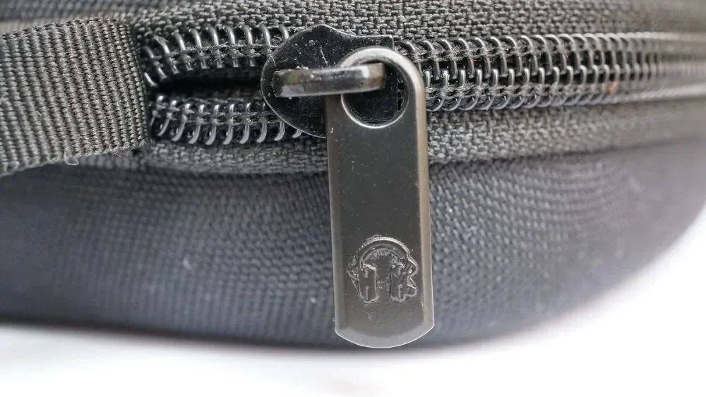 صندوق حمل سماعات الرأس V-MOTA PXB لسماعات GRADO SR60، SR80، SR80i، SR125i، SR225i، SR325، SR325is، RS1، RS2، أليساندرو M1، M2