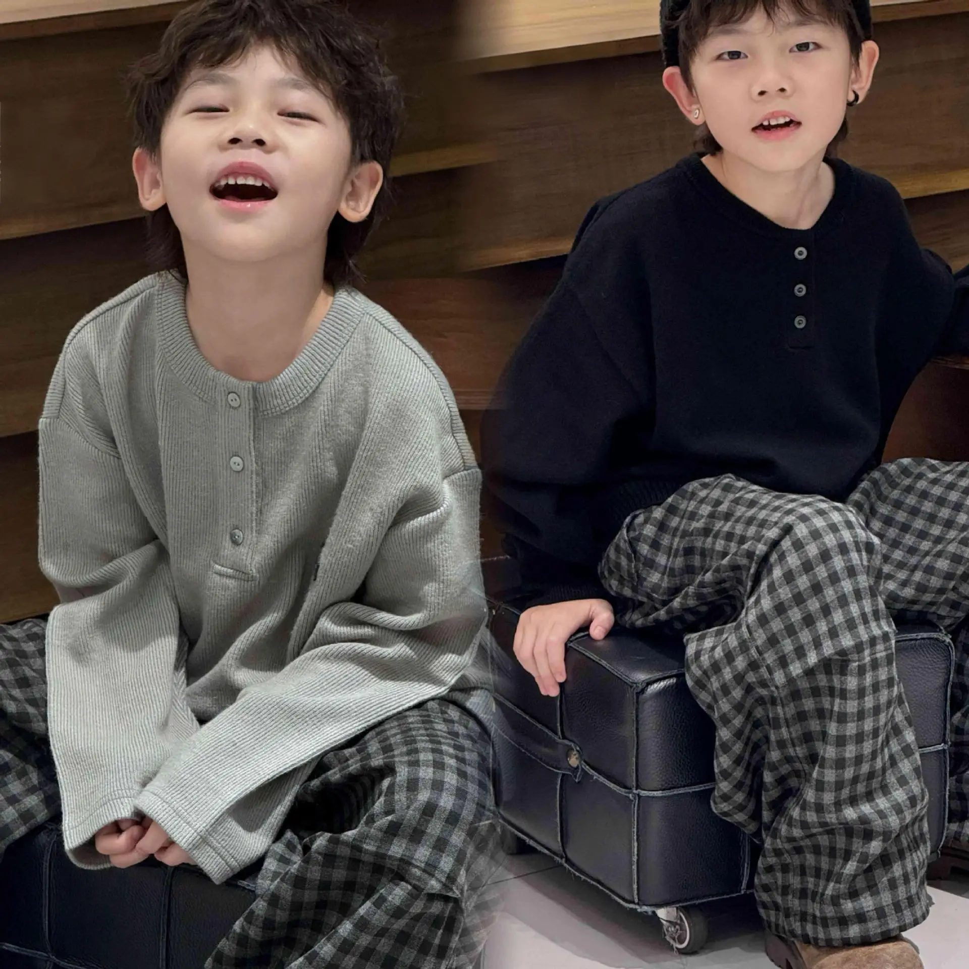 Childrens Top Spring and Autumn New Korean Edition Long Sleeve Temperament Bottom Shirt Solid Color Simple Daily Versatile