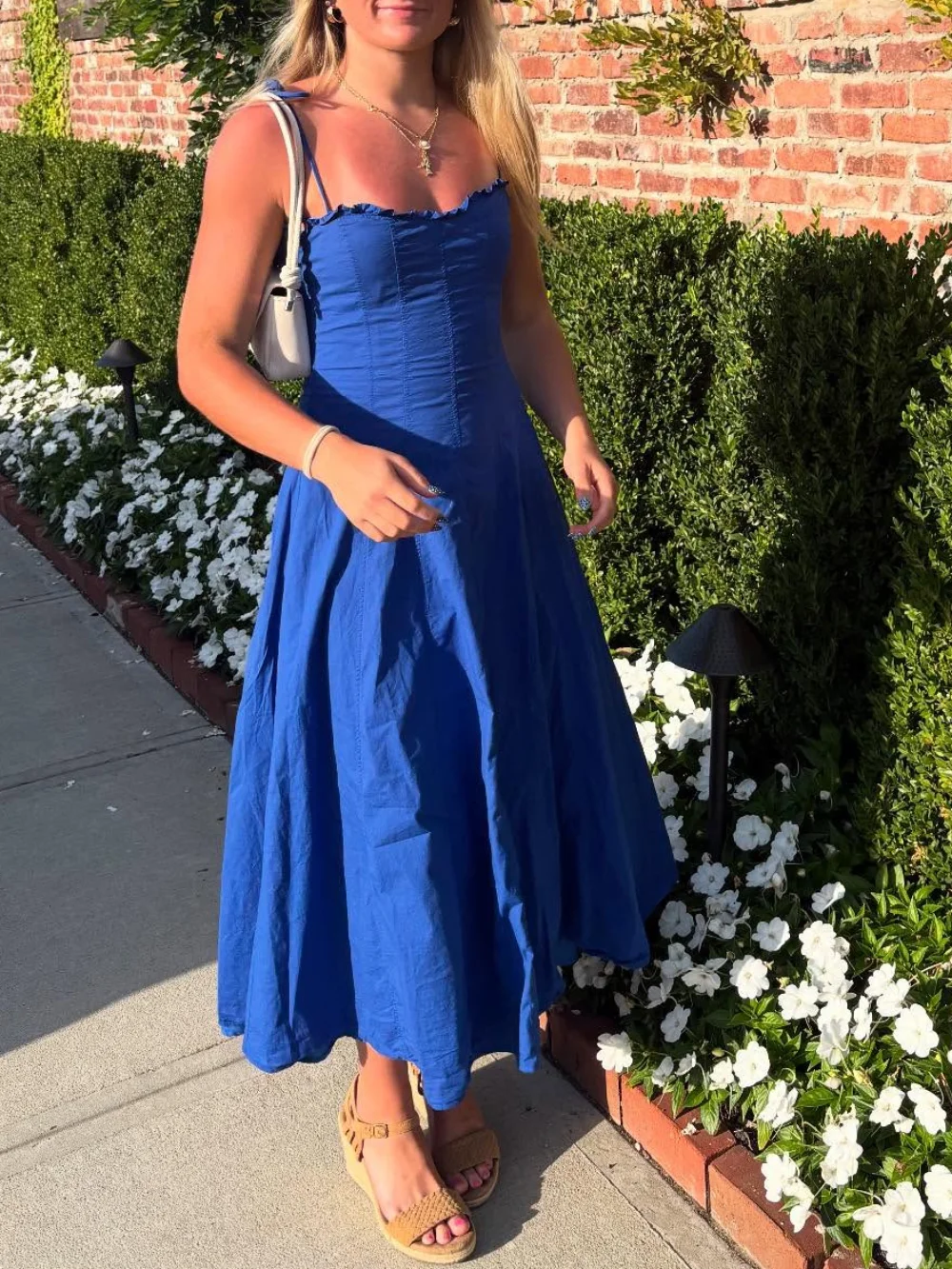 Französisches Vintage-Y2K-Frühlingsstil, schlankmachendes, tailliertes Tank-Langkleid, europäische und amerikanische Mode, einfarbig, elegant