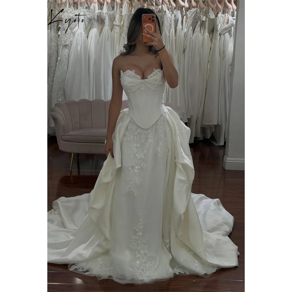 Kyoto personnalisé blanc bretelles Nack robe de mariée sans manches Court Train vestidos de noiva élégant a-ligne robe de soirée 2025