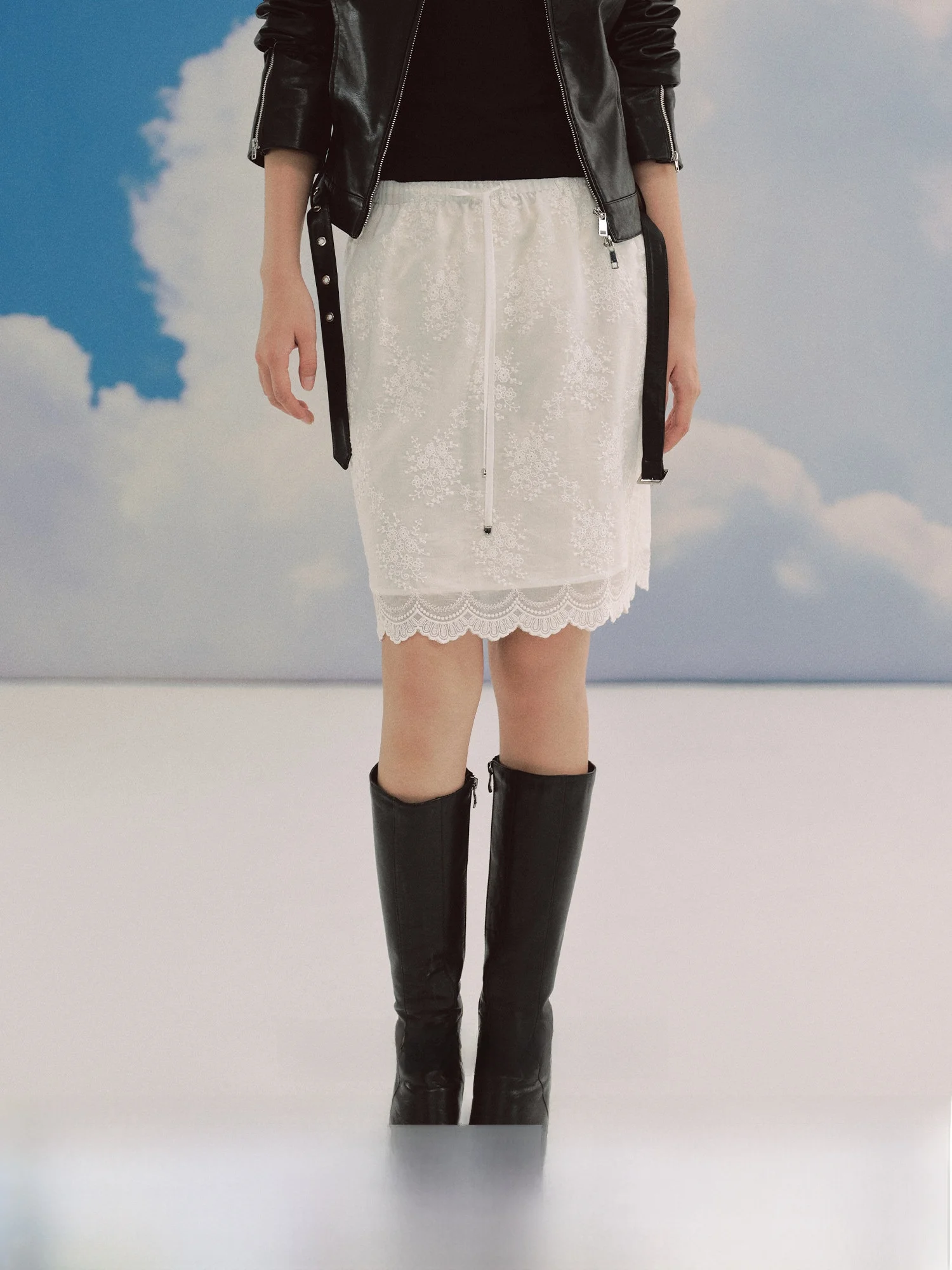 

LaluneDuCiel Romantic Lace Embroidery Asymmetrical Midi Skirt Women's Spring Casual mid Waist A-Line Skirt f Body Skirt