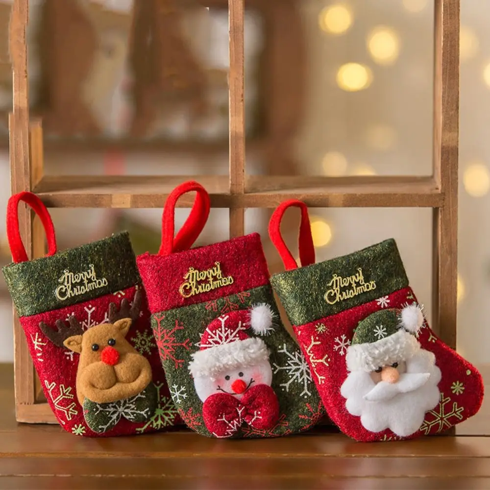 

4Pcs Creative Snowman Santa Claus Hanging Bear Deer Christmas Tree Decor Mini Portable Christmas Gifts Bag Hotel