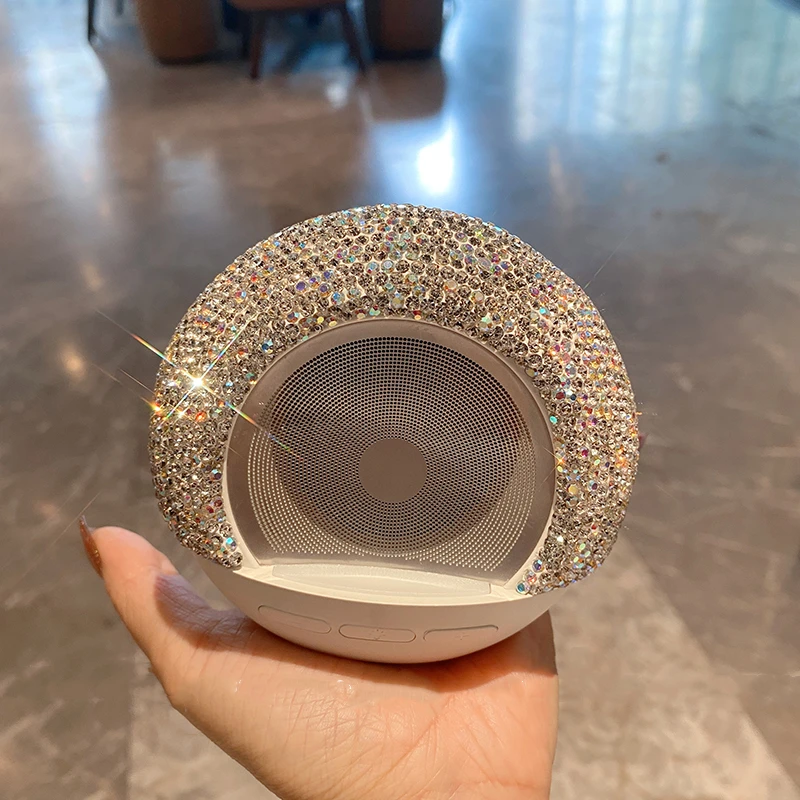 

Mini Portable Bluetooth Speaker with Rhinestones Colorful LED Light USB Wireless Audio Subwoofer Rechargeable For Smartphones