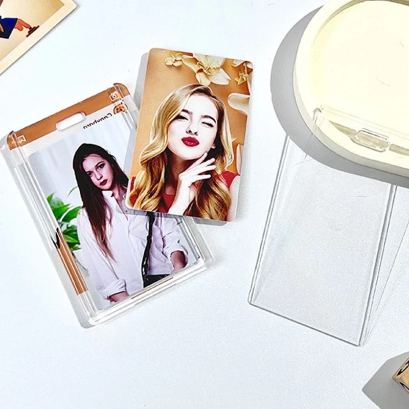 علبة بطاقة Cartoon D0UA و Lanyard Set Set Card Card Protestors مع حالة بطاقة بكرة شارة قابلة للسحب مع سلسلة الربيع