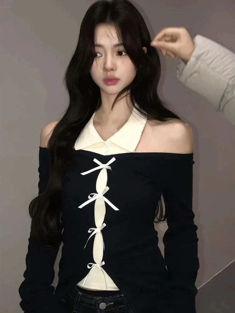 تي شيرت نسائي أسود غير منتظم كوري Camisetas مزيف اثنين مثير تي شيرت المحاصيل القمم شيك قبالة الكتف متماسكة Y2k بلايز 2025 Ropa Mujer