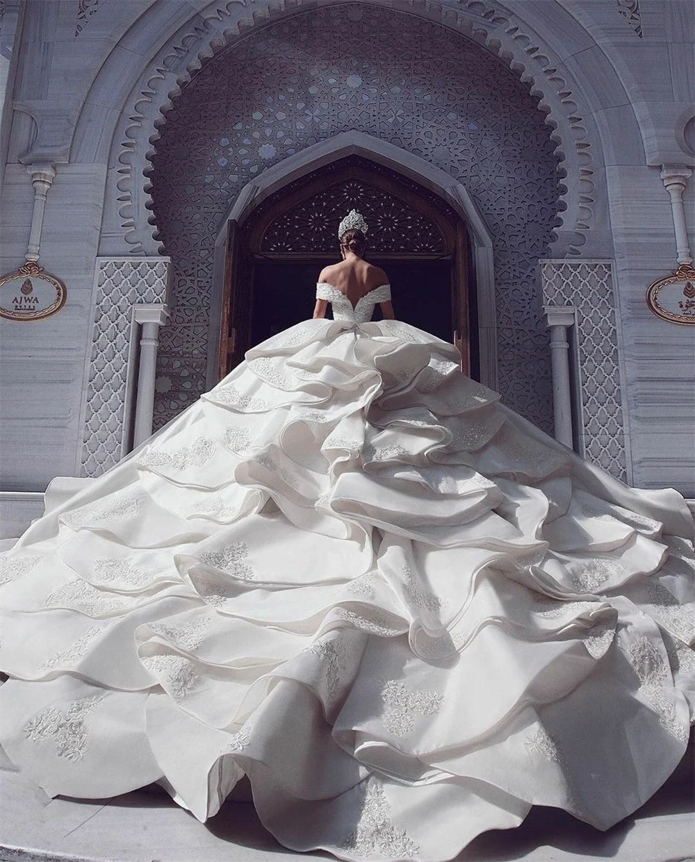 Vestidos de casamento vintage com trem catedral em cascata babados renda apliques fora do ombro vestidos de noiva novia