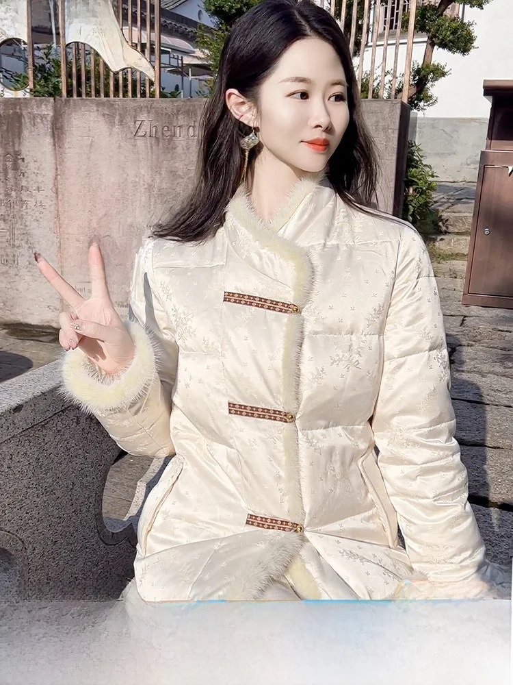 

Warm White Goose down Fur Coat Chinese Sle New National Faion Button Design Long Sve Women's down Jaet Coat