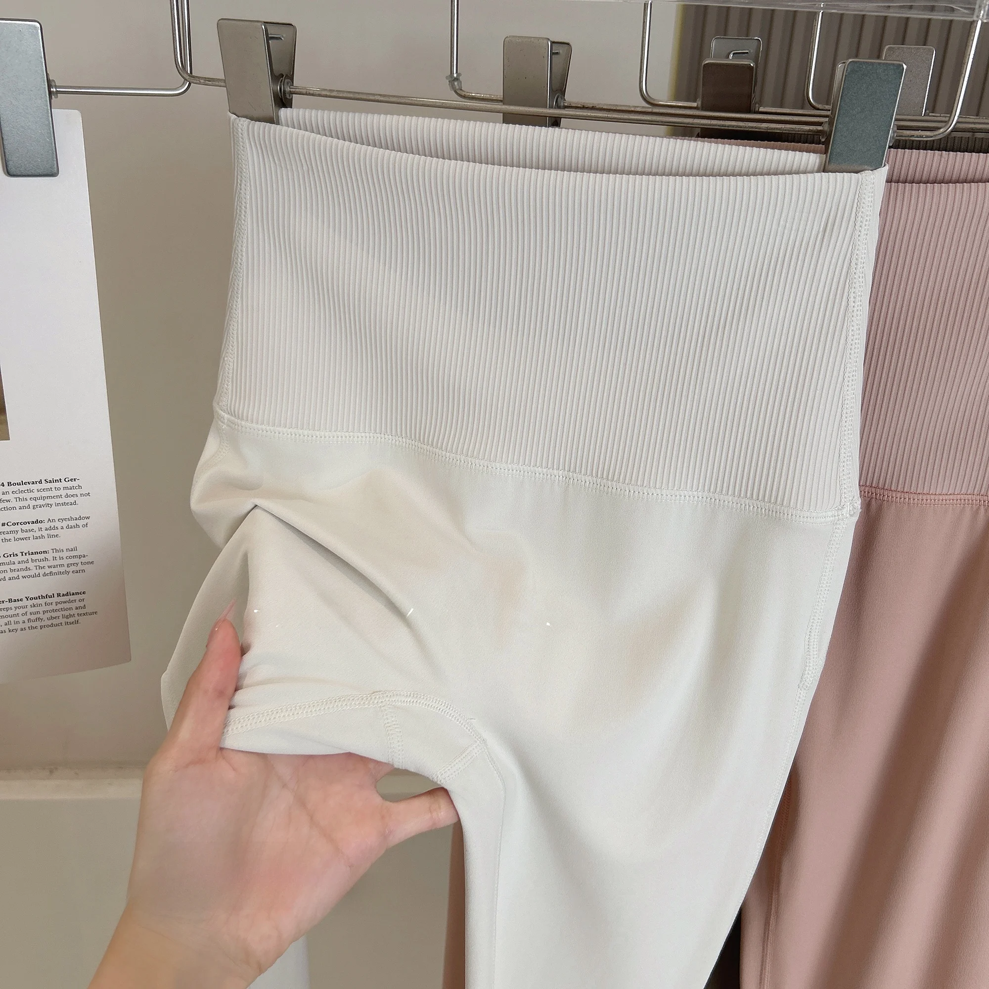 

Женские леггинсы с высокой талией для йоги и фитнеса, весна-лето, утягивающие, дышащие, из нейлоновой ткани, для бега