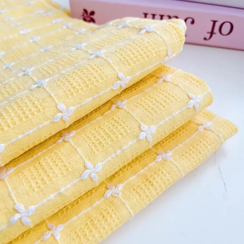 

145x50cm cotton jacquard fabric, used for handmade DIY bags, clothing, and home fabric products.