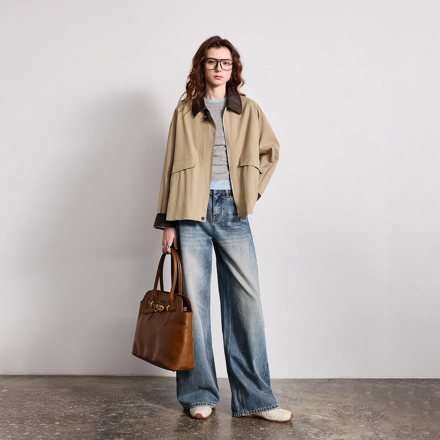 Casaco Trench Estilo Barn para Mulheres TOYOUTH 2026 Primavera Novo Design com Gola Contrastante e Pregas, Jaqueta Leve e Solta