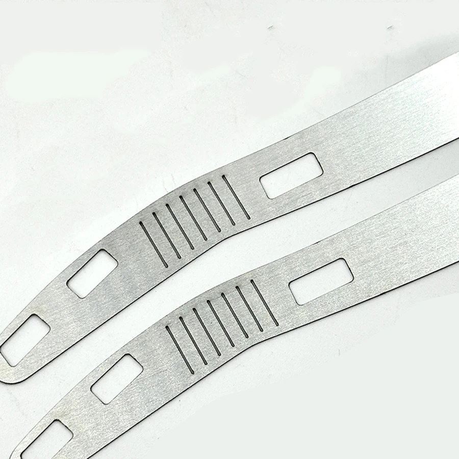2Pcs Metal Steel Bumper Repair Bracket Plate Clip Repairer For Honda CRV 2002-2004 2005 Front Bumper Repair Metal Plate Buckle