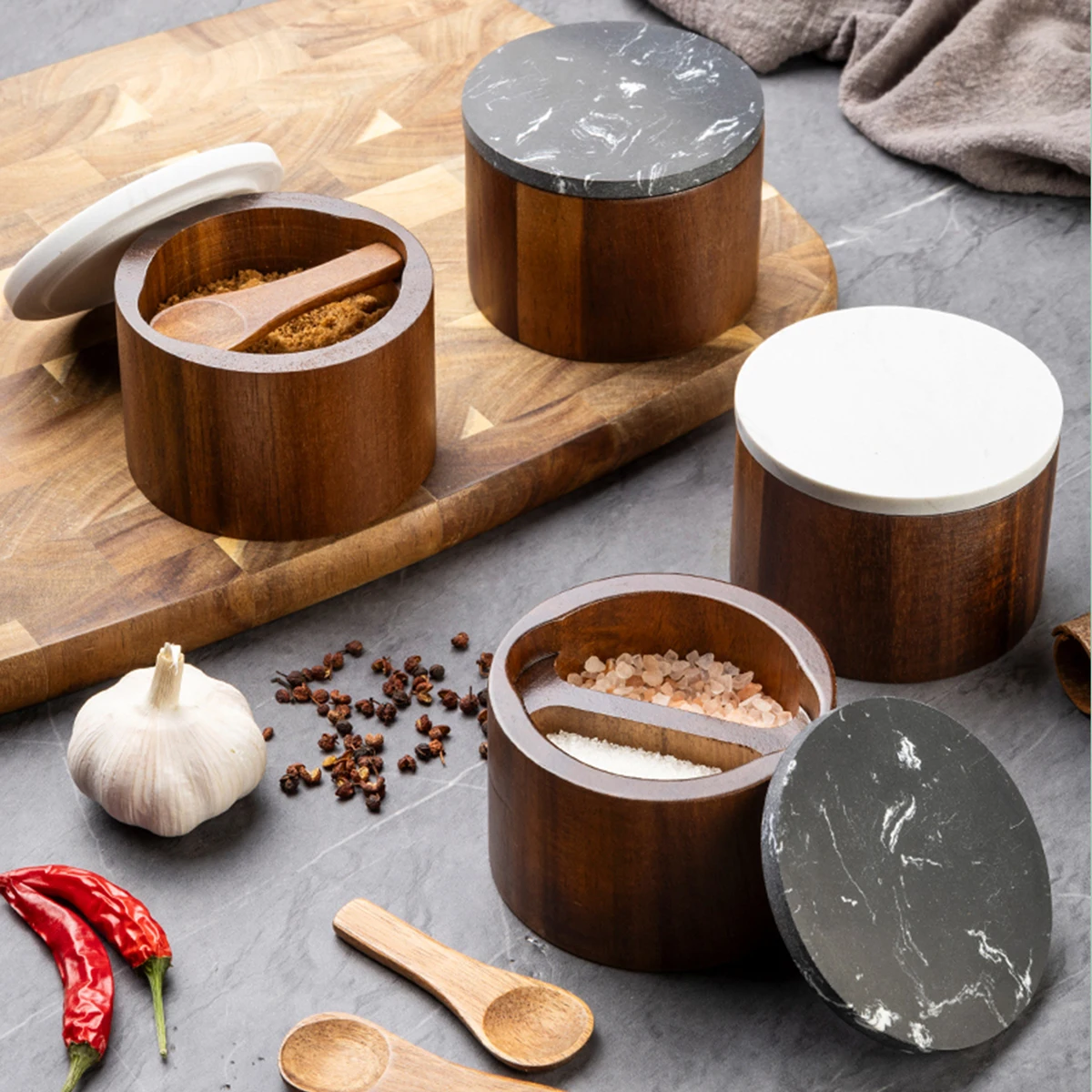 1PC-Solid wood salt and spice container with spoon, kitchen marble lid seasoning box, moisture-proof MSG storage box