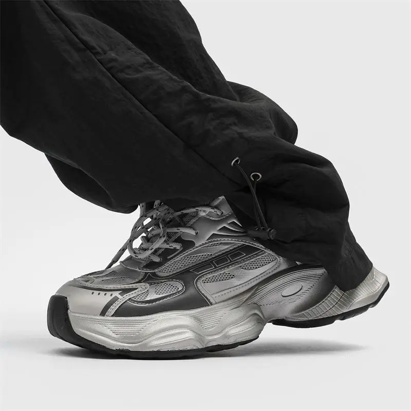 

Новые модные мужские кроссовки. Легкие спортивные кроссовки для бега. Дышащие мужские кроссовки из сетчатого материала. Высококачественная повседневная обувь.