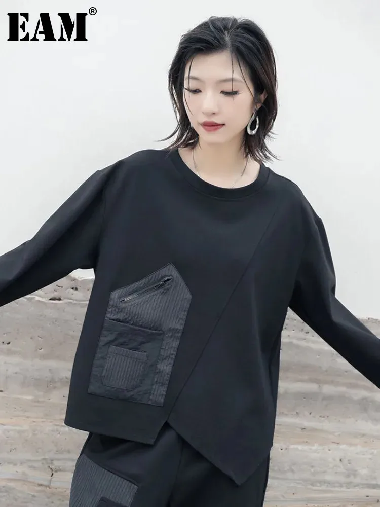 EAM Black Asymmetry Sweatshirt New Round Neck Long Sleeve Irregular Pocket Women Big Size Fashion Spring Autumn 2024 CPG1904