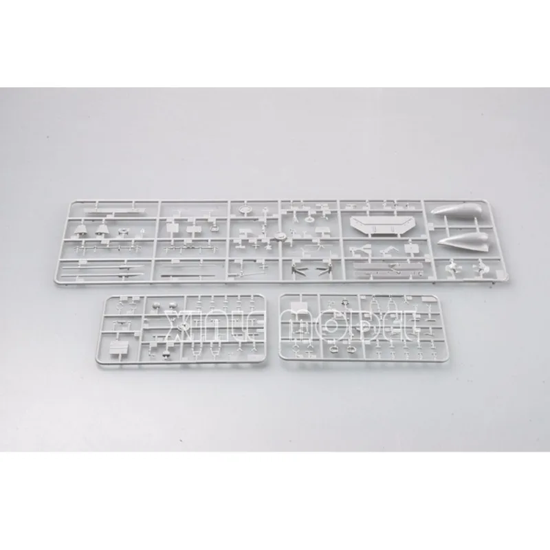 Trumpeter Plastikowy Model Statku do Składania 04524 USS Cole DDG-67 1/350