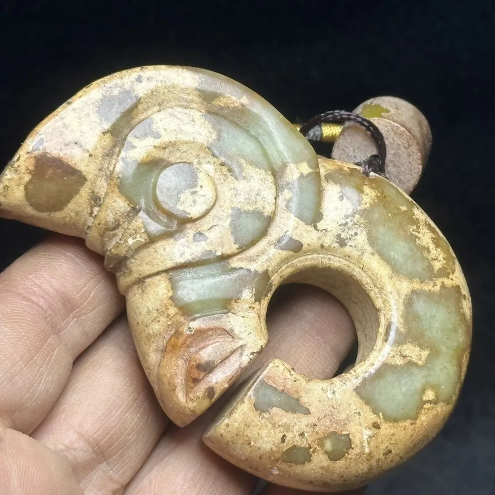 Xiuyu High Ancient Jade Old Object Ornament Pig Dragon Carving