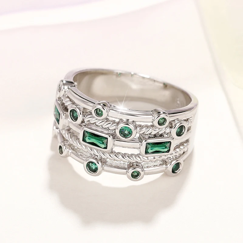 Huitan Vintage Green Cubic Zirconia Rings Series for Women Temperament Elegant Lady’s Finger-ring Daily Wear Party 2022 Jewelry