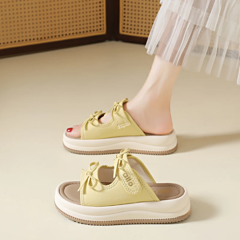 Student Leisure Gathering Women Flat Sandals Summer Casual Anti Slip Outdoor Daily Footwear
