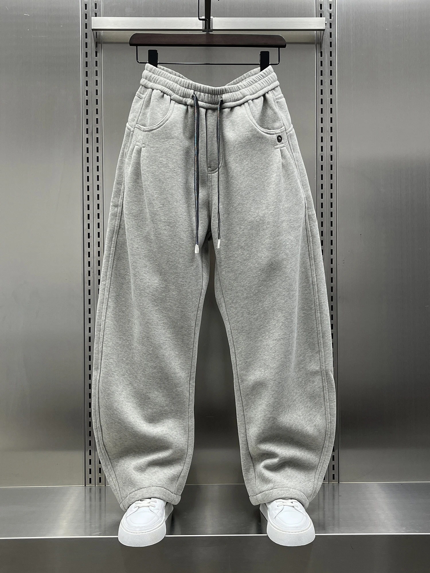 

Модные повседневные мужские брюки прямого кроя на флисовой подкладке, однотонные, свободного кроя, зимние, новые, в корейском стиле, модель Bow Knife Pants