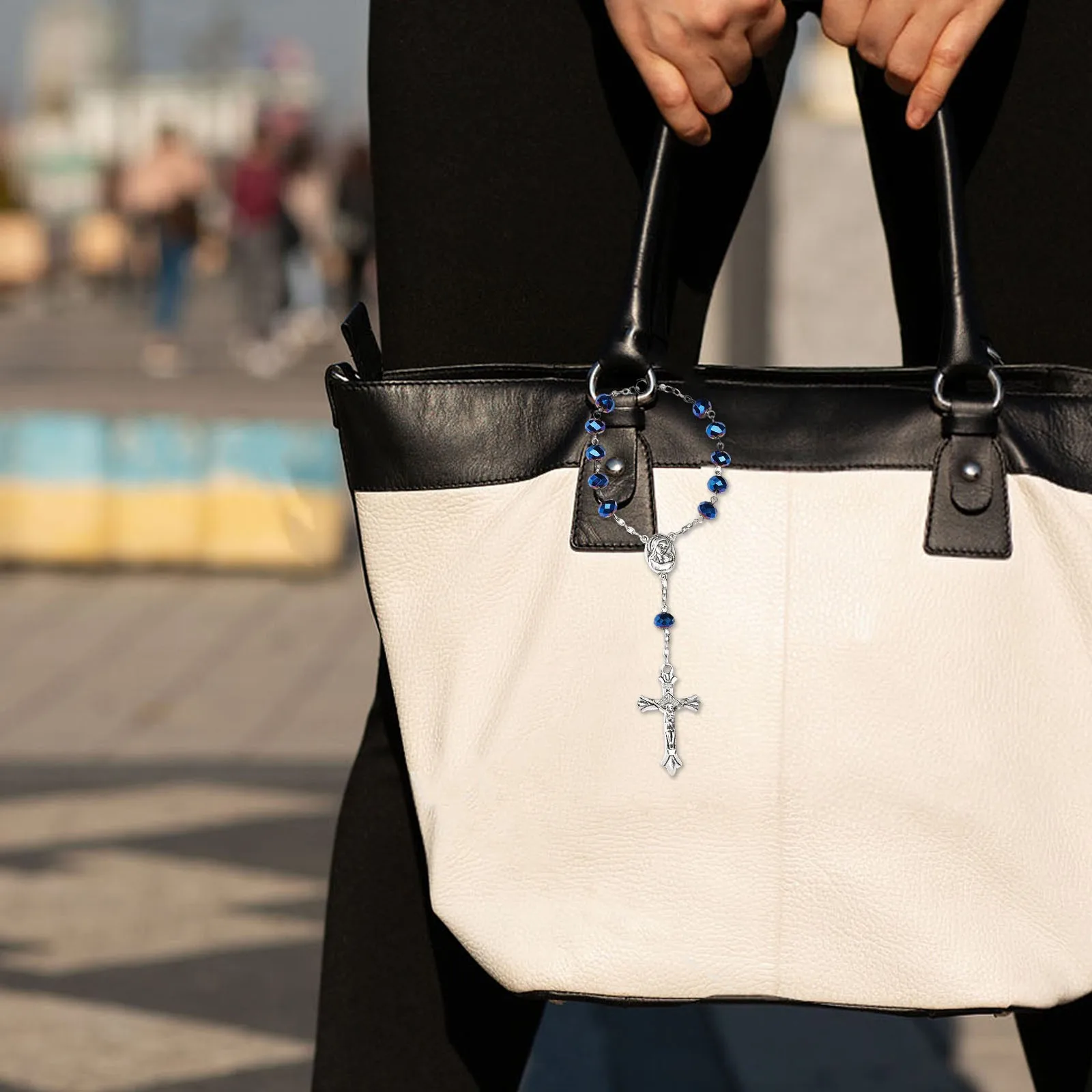 Pulsera de rosario de coche con colgante de cruz, decoración de cuentas colgantes para espejo retrovisor, accesorio religioso para Interior de coche para protección