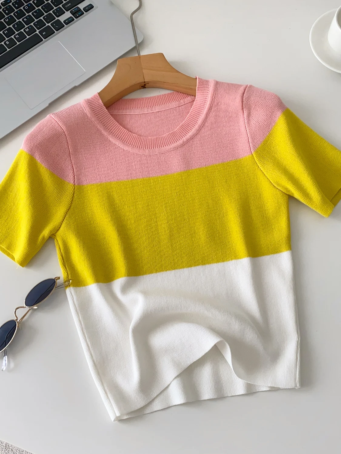 

2026 New Fashion Simple Women O-neck Short Sleeve Knitted T-shirt Hit Color Striped Patchwork Elastic Slim Fit Base T-shirt Tops
