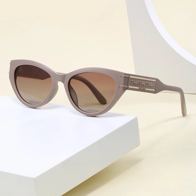 

2025 New Cat Eye Sunglasses Retro Small Frame Polarized UV400 Protection Women's Fashion Trend 25th Anniversary Limited Edition