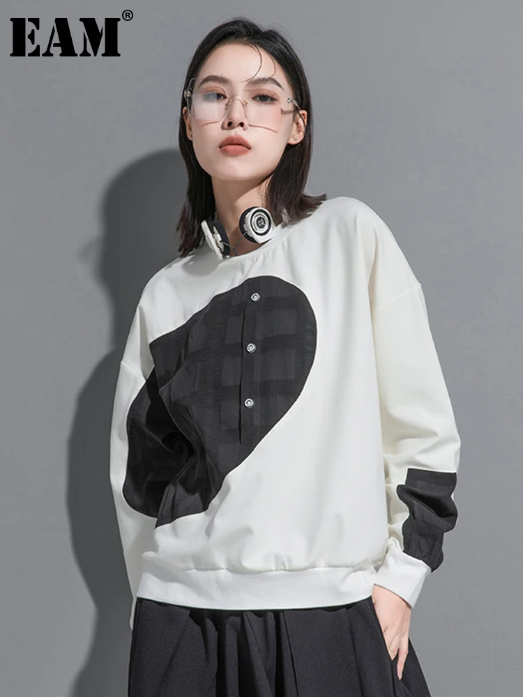 

[EAM] Loose Fit Whitte Color-block Sweatshirt New Round Neck Long Sleeve Women Big Size Fashion Tide Spring Autumn 2024 1DH0577