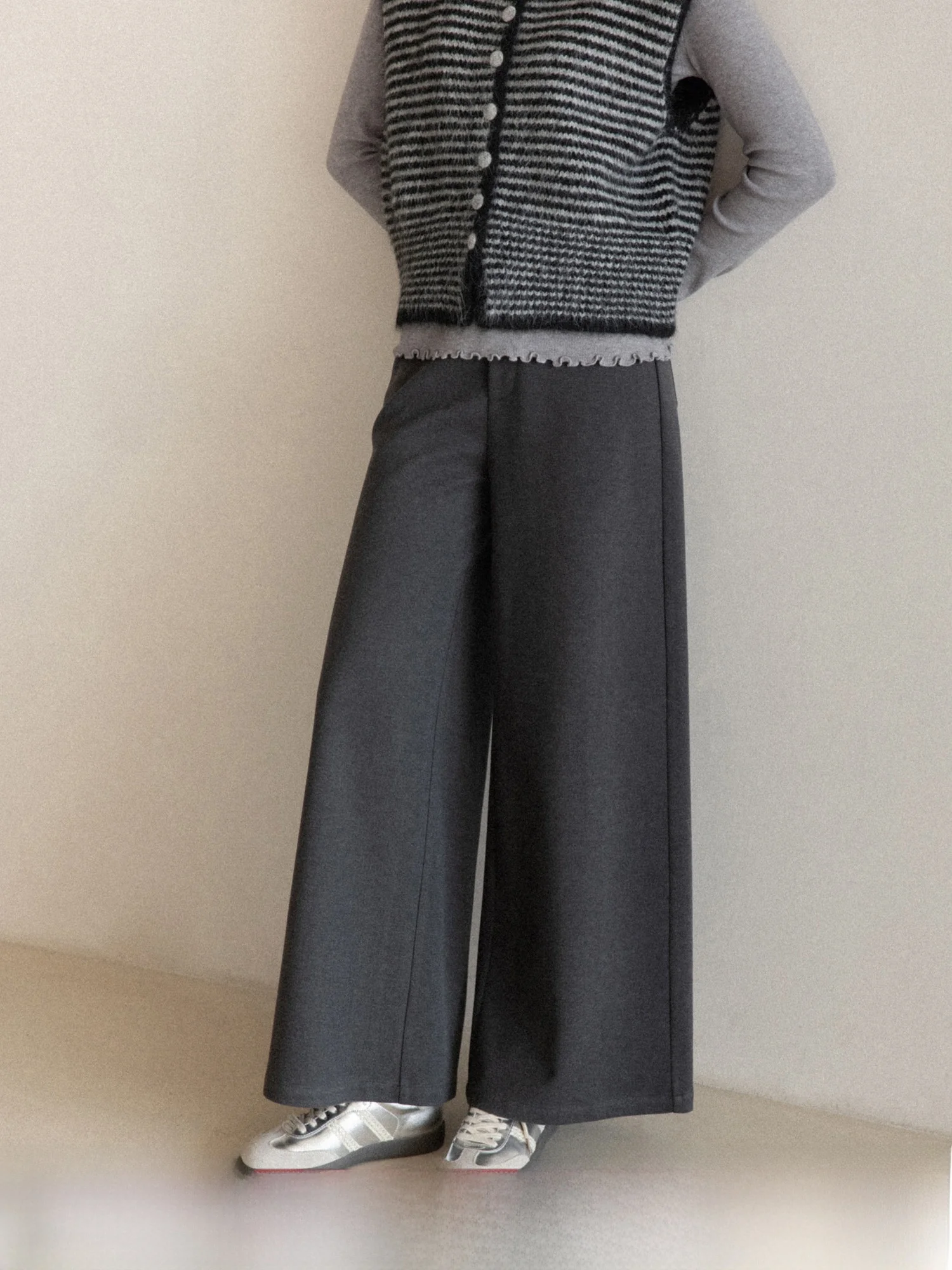 

Женские зимние повседневные брюки с высокой талией, прямые, универсальные, широкие, в стиле ретро, модные, удобные...