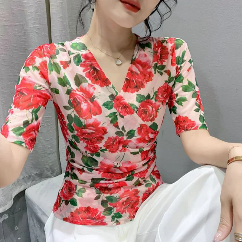 Office Ladu Fashion Printed T-shirt Summer Short Sleeve Slim Chic V-neck Elegant Vintage Pullovers Female Tops