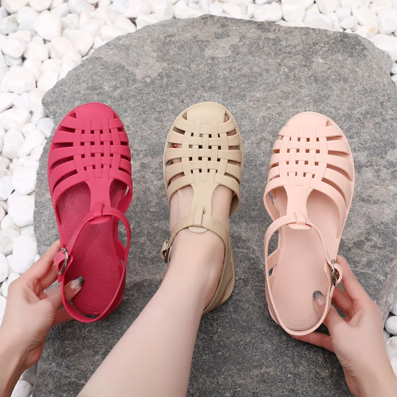 Summer Women Rubber Shoes Hollow Shoes Classic Sandal Many Colors Breathable Beach Shoes