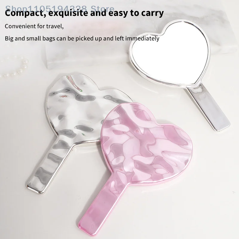 [MP] 1 pz specchio per trucco portatile specchio a forma di cuore d'amore manico femminile trucco strumenti di bellezza cosmetica specchio per trucco cosmetico portatile