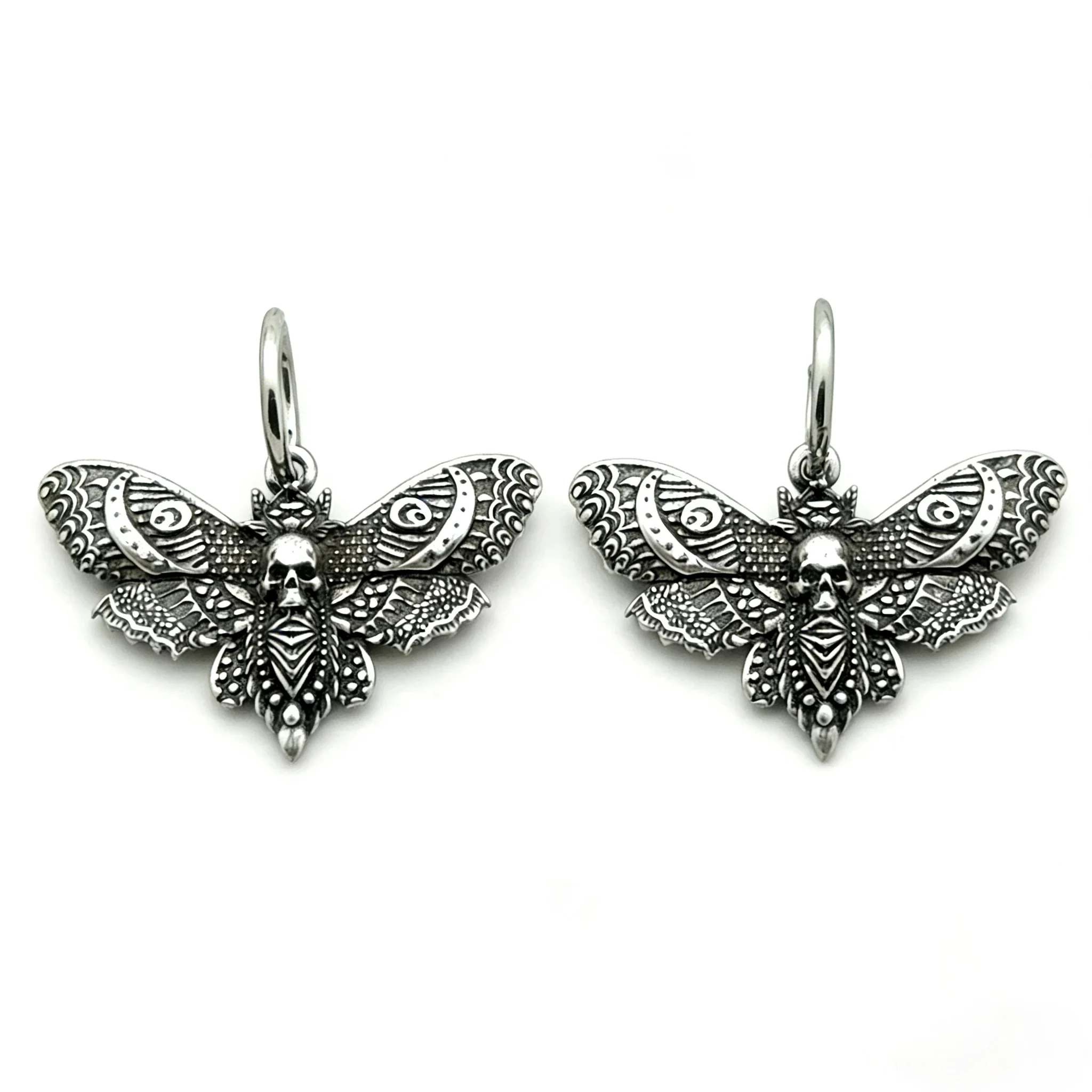 

Gothic Moth Hoop Earrings 1 Pair, Vintage Witchy Moth Dangle Earrings, Silver Tone Punk Jewelry Gift