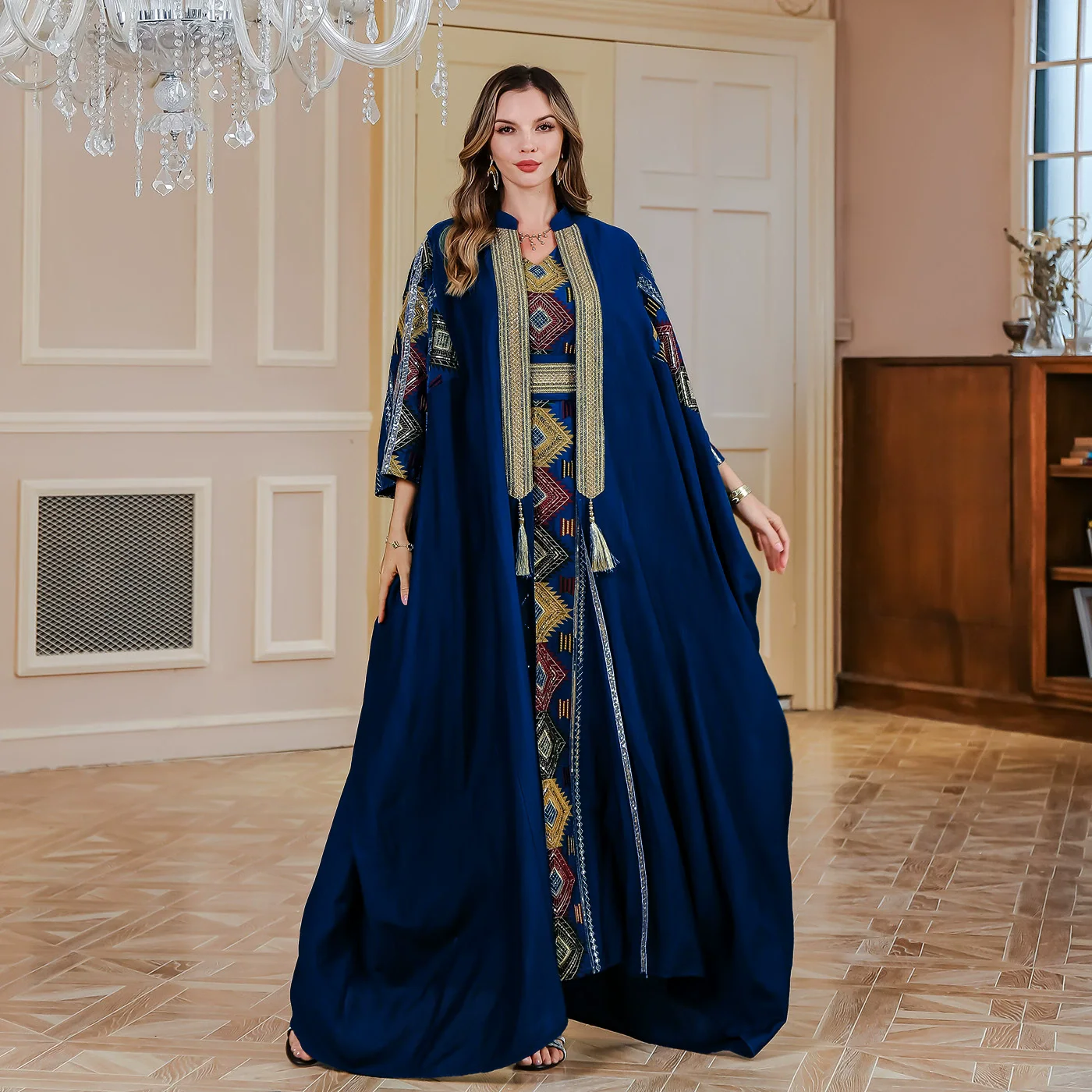 Ramadan Medio Oriente Moda di lusso Arabia Saudita Musulmano Abito ricamato Abaya Abito da sera di lusso leggero Abito da due pezzi