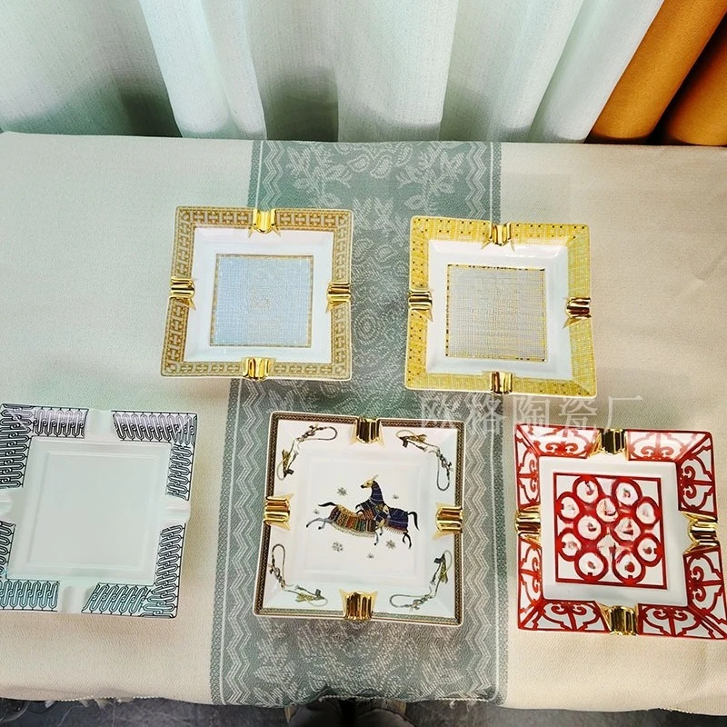 

Квадратная керамическая пепельница, подходящая для дома, гостиной, офиса, уличного патио и гостевой зоны, практичный стильный дизайн для