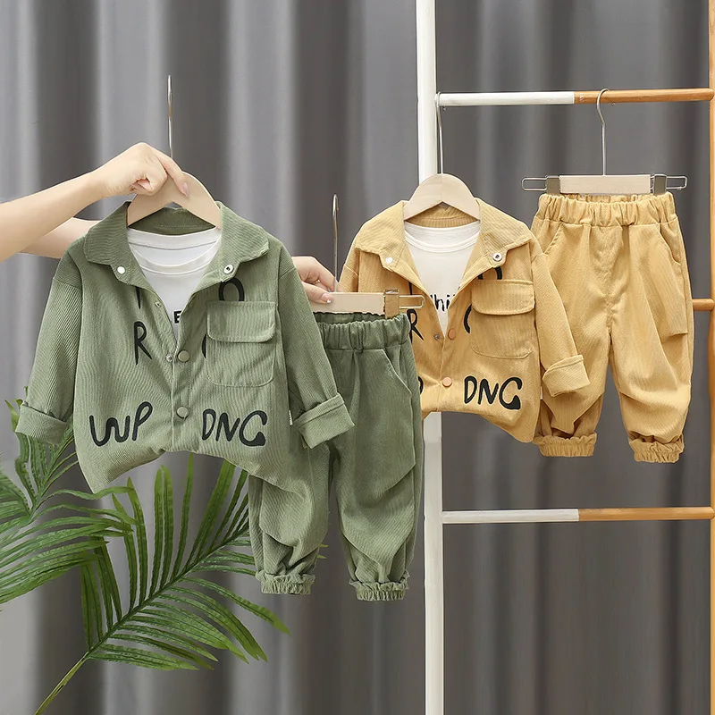 Kinder-Set Jungen Frühling und Herbst Neue Koreanische Version Cord-Buchstaben-Strickjacke Langarm Zweiteiler