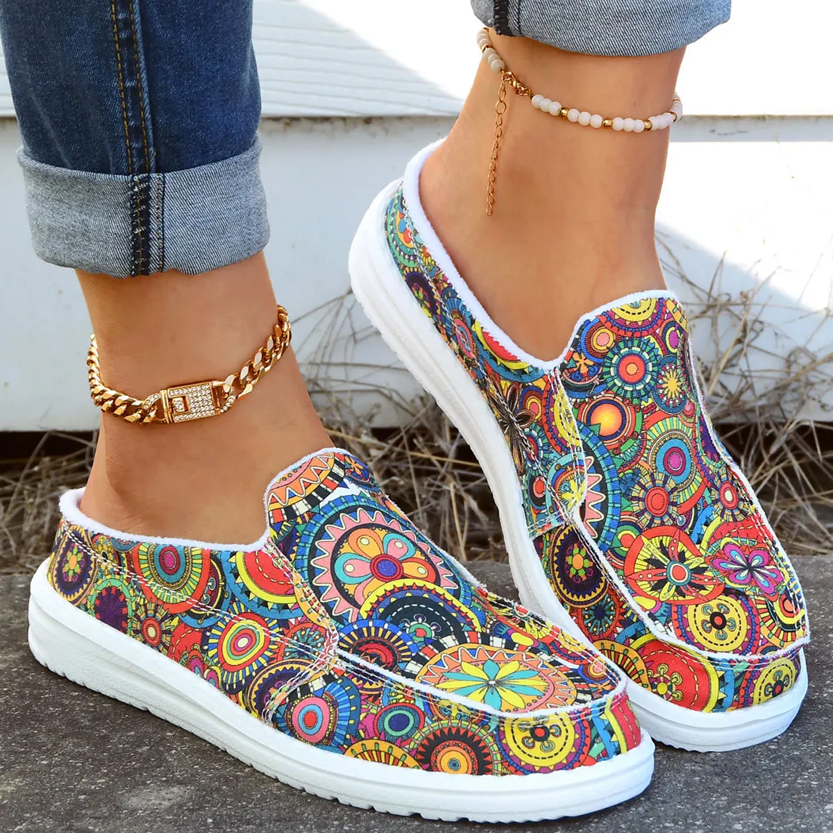 Women Bohemian Mandala Floral Printed Backless Mule Sneakers Fuzzy Lining Flat Casual Shoes Ladies Lightweight Soft‑Sole Slip‑on Lazy Walking Fashion Winter Female Footwear