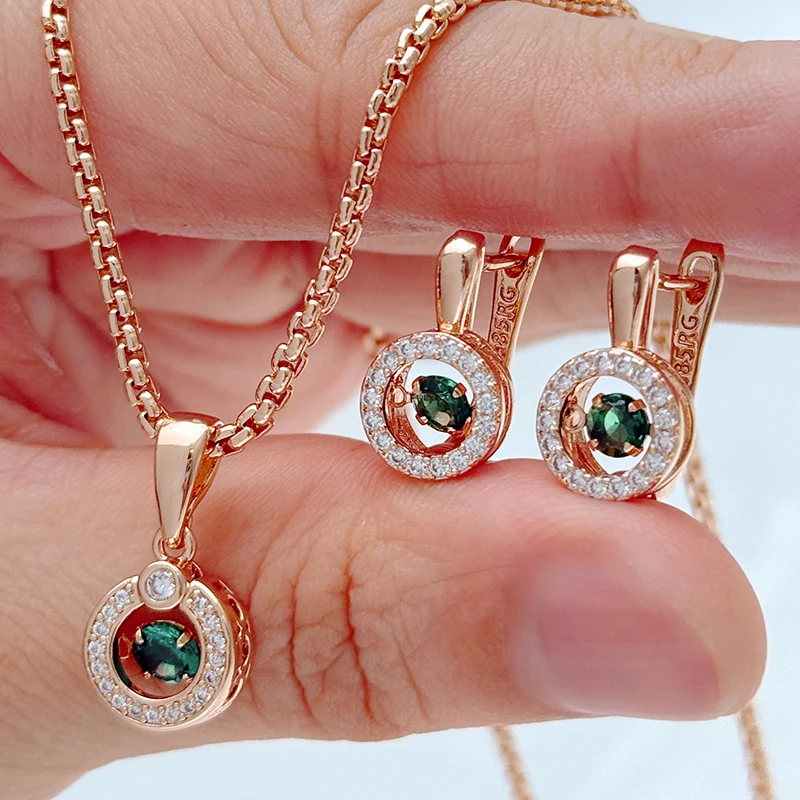 #42 Best Selling Necklaces