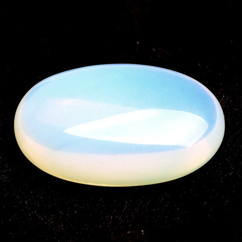 Ei-Vormige Natuurlijke Opal Getrommeld Quartz Crystal Healing Massage Stenen Edelstenen