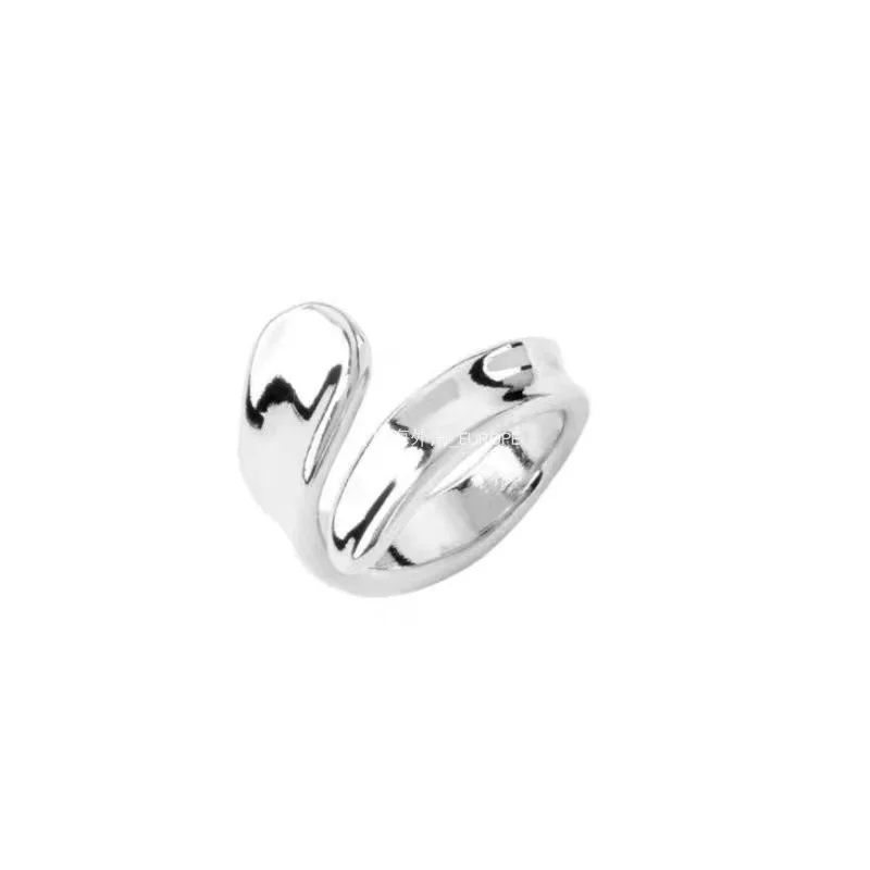 UNO DE stainless steel alloy ring collection attractive and fashionable women's gift the most beautiful person in this street