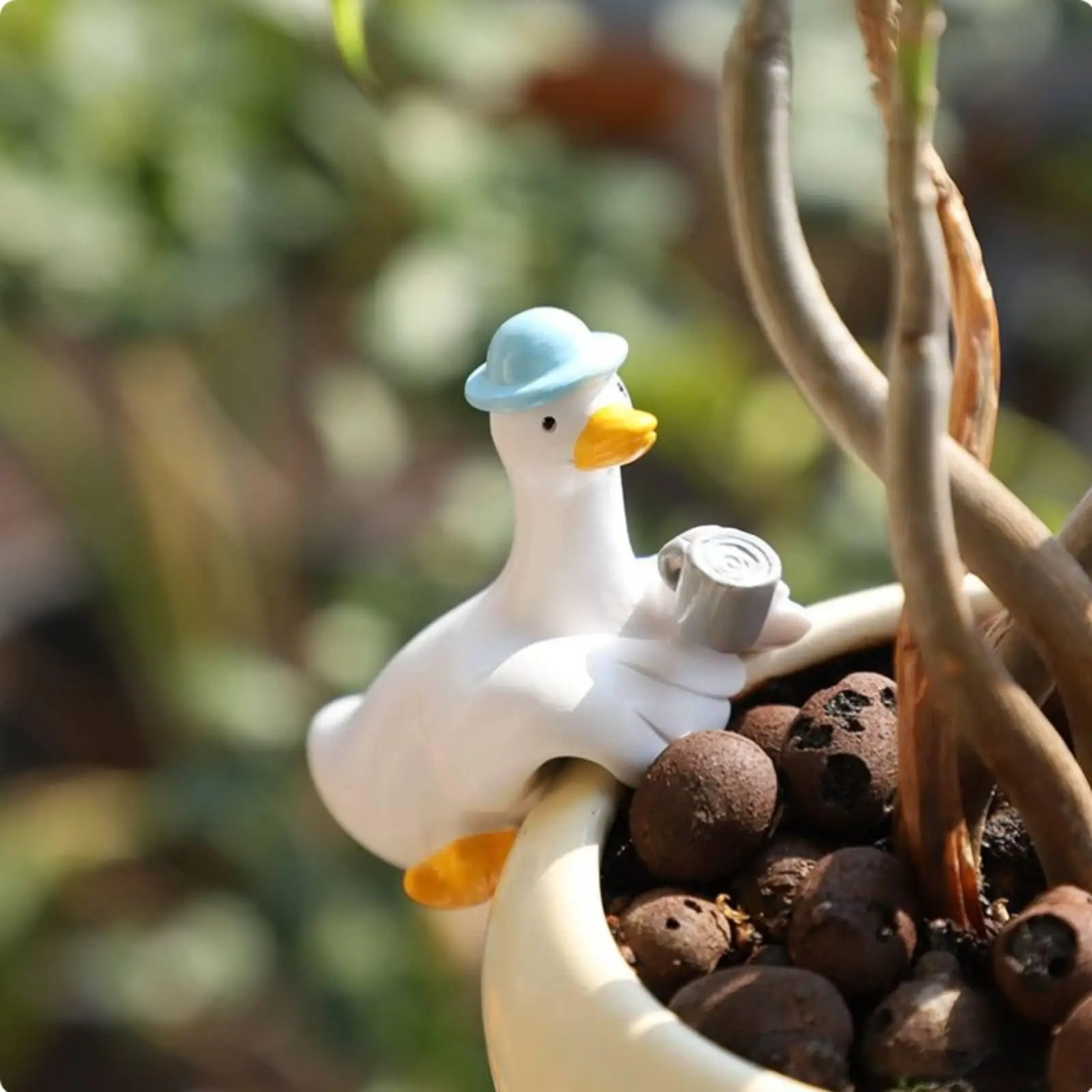Charming White Goose Resin Figurine for Garden Flower Pot Rim Decor Hanging Ornament for Fish Tank Small Space Decor