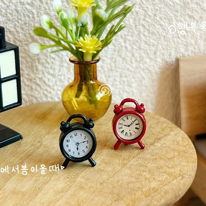 Miniature food toy furniture scene model ob11 dollhouse accessories mini retro small alarm clock ornaments