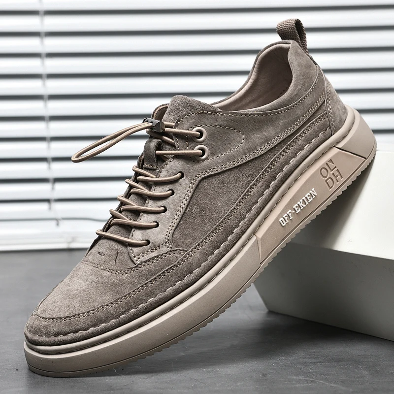 New Luxury Brand Leather Mens Shoes Outdoor Business Formal Casual Shoes Cow Leather Soft Men Sneakers Designer Skateboard Shoes