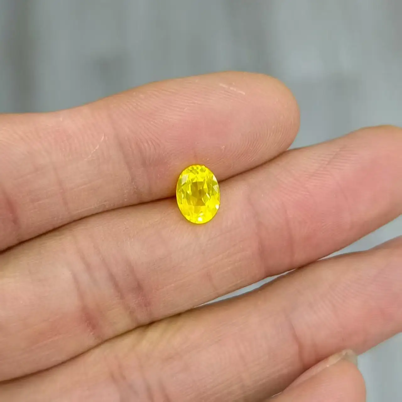 Optical crystal grade yttrium aluminum garnet LuAG pure yellow super fluorescent hardness 8.5 ring pendant necklace