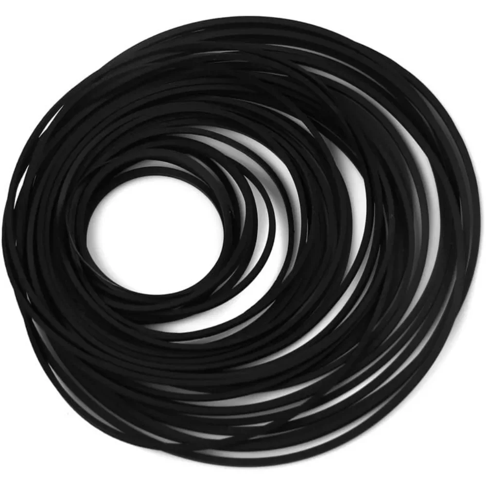 1 Packung mit 30 gemischten, gefalteten, 1 mm breiten, quadratischen, schwarzen Gummi-Keilriemen für Kassettenabspielgeräte, Walkman-Geräte und Plattenspieler. – Detail 2