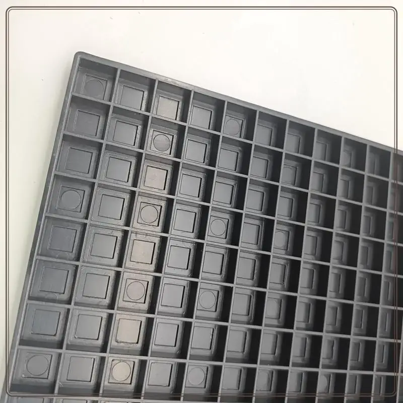 مجموعة مكعبات تعليم الرياضيات من برايل للمساعدات التعليمية الحسابية ذات الرؤية المنخفضة للمدارس العمياء