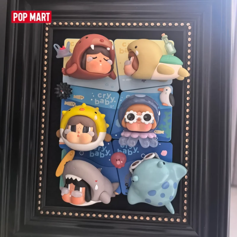 2026 Neu auf Lager Original Popmart Crybaby Tears Flow Into The Sea Serie Kühlschrankmagnete Trendige Blindbox-Peripheriegeschenke